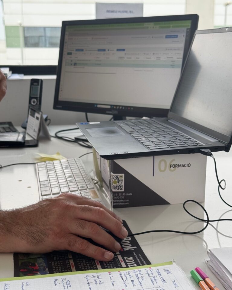 Instagram post from romeuprenafeta. This post is in position 12.