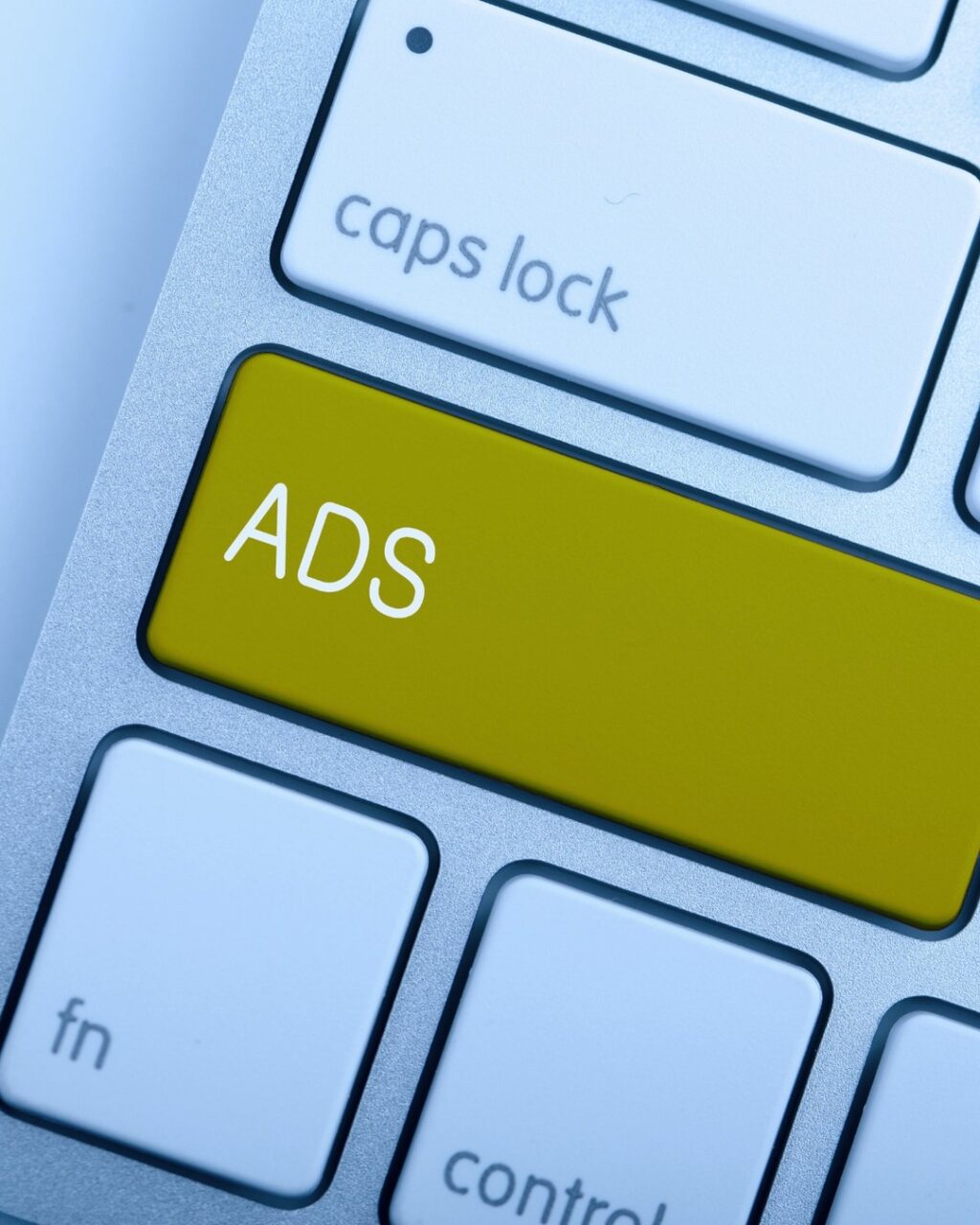 Instagram post from romeuprenafeta. This post is in position 5.